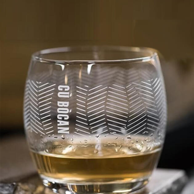 Cu Bocan Whisky Tumbler Glass